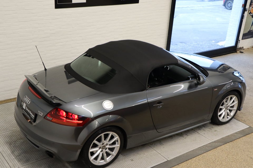 Audi TT 2,0 TFSi 211 Roadster quattro S-tr. 2d