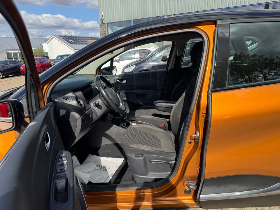 Renault Captur 1,5 dCi 90 Intens EDC 5d