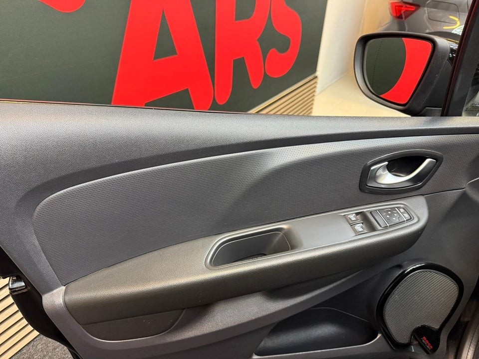 Renault Clio IV 1,5 dCi 90 Limited Sport Tourer 5d