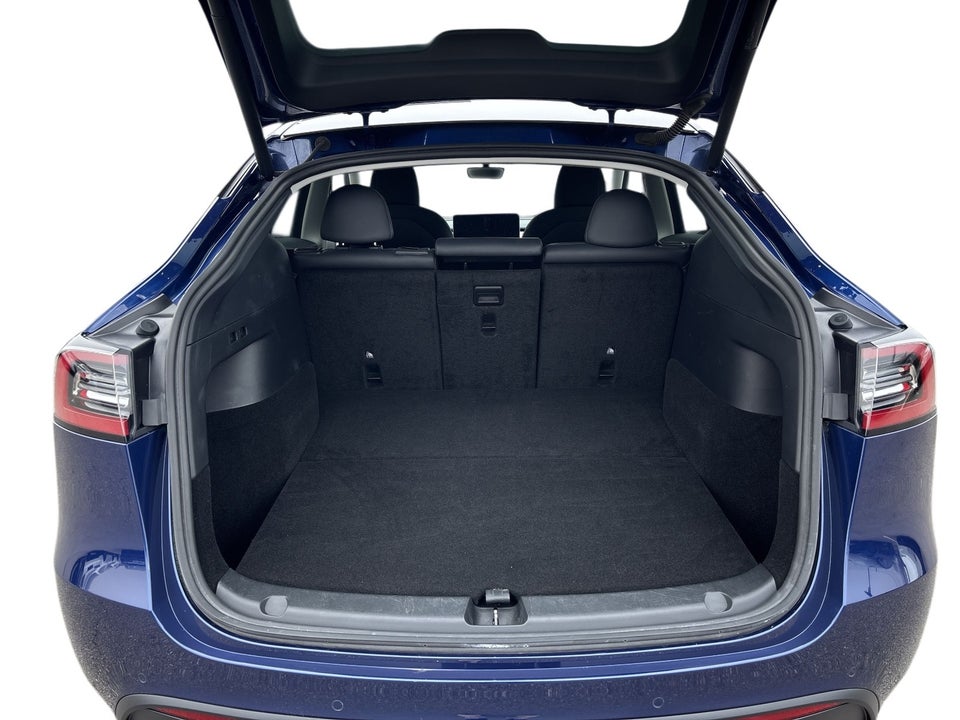 Tesla Model Y Long Range AWD 5d