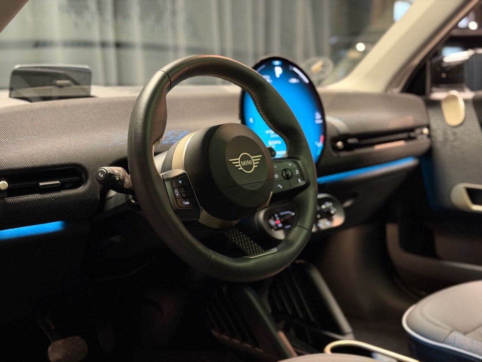 MINI Cooper SE Classic Trim XL 3d