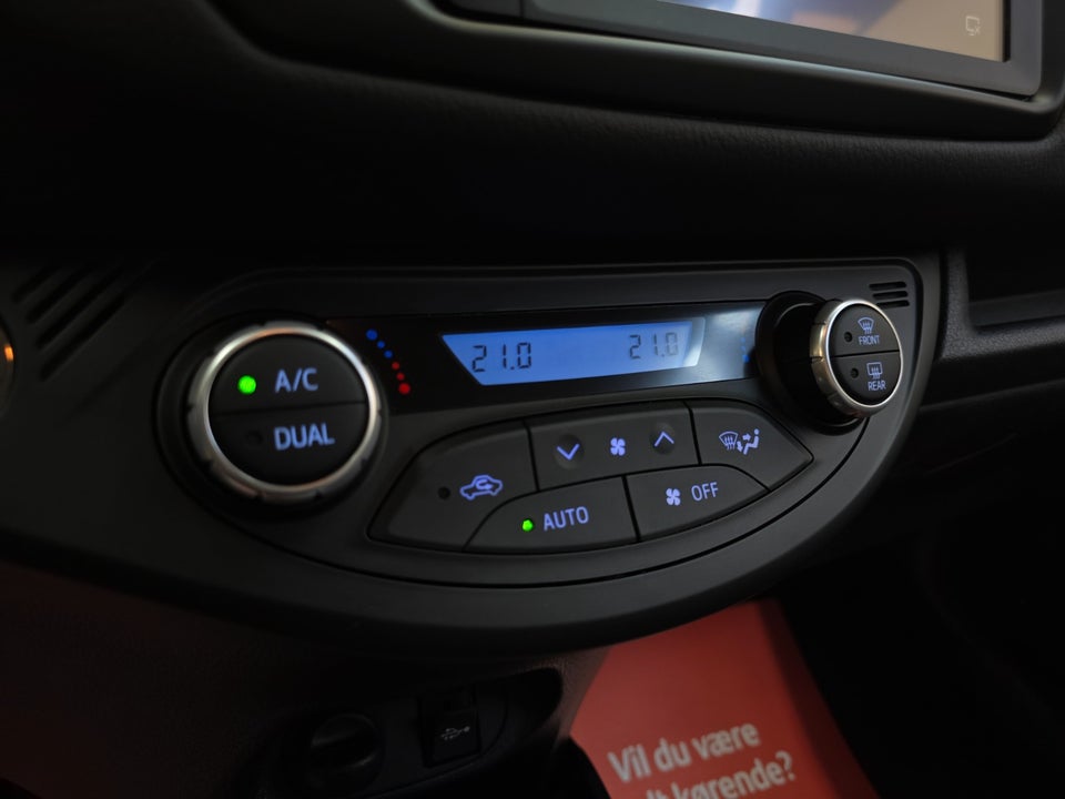 Toyota Yaris 1,5 Hybrid H3 Limited e-CVT 5d