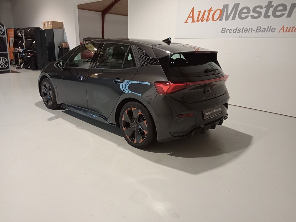 Cupra Born 58 High 5d