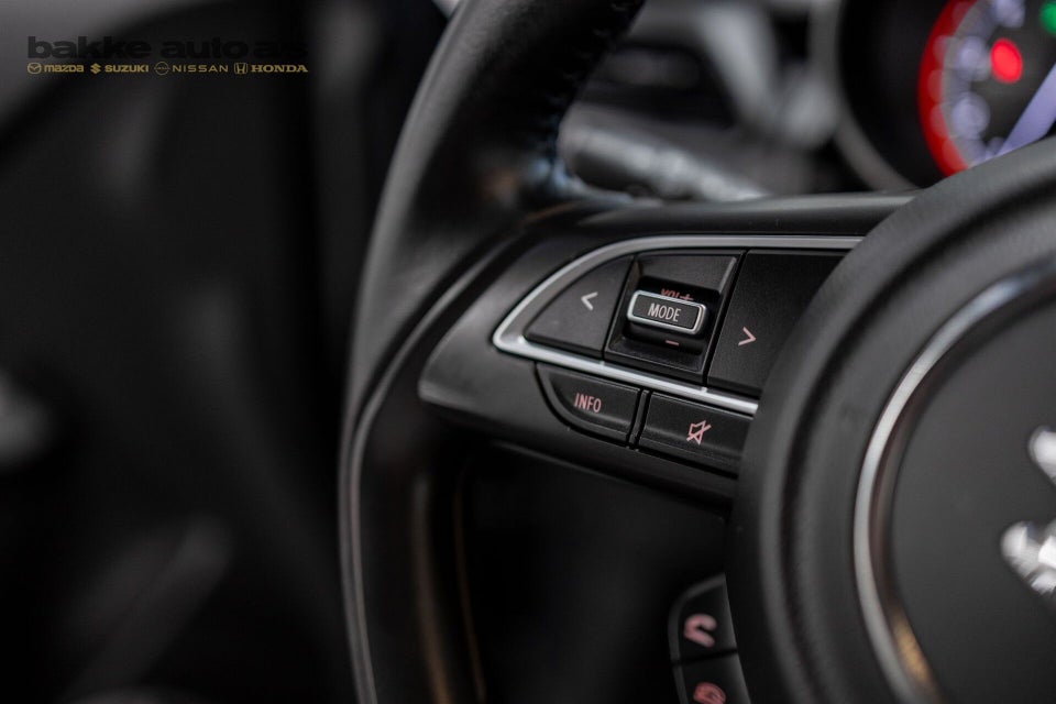 Suzuki Swift 1,2 mHybrid Exclusive 5d