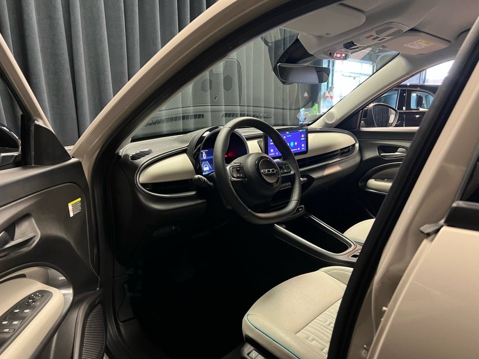 Fiat 600e 54 la Prima 5d