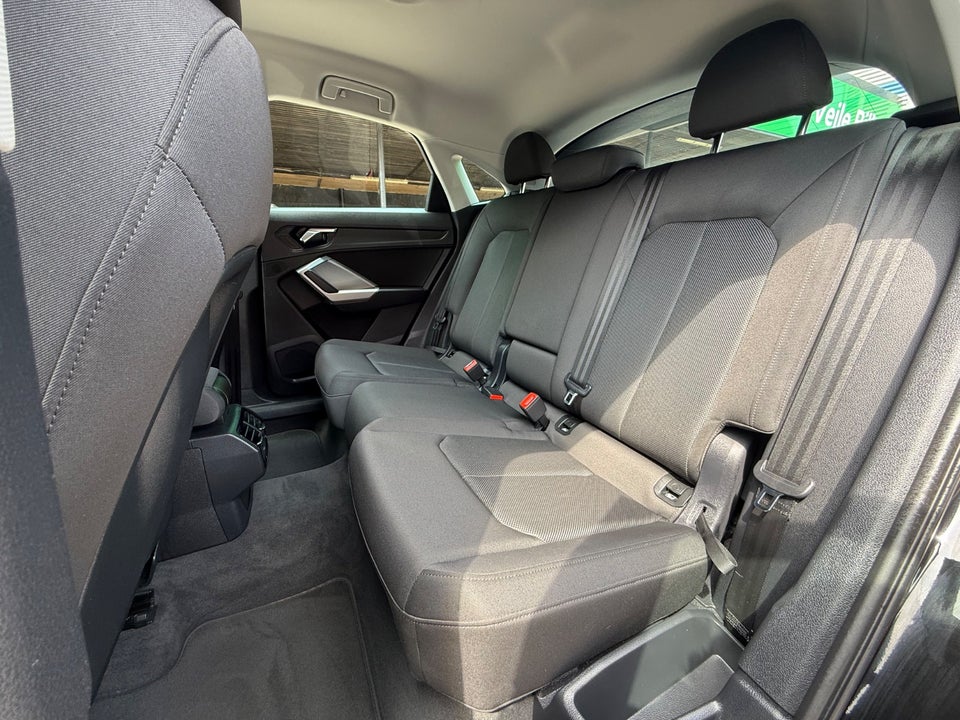 Audi Q3 35 TDi Prestige Sportback S-tr. 5d