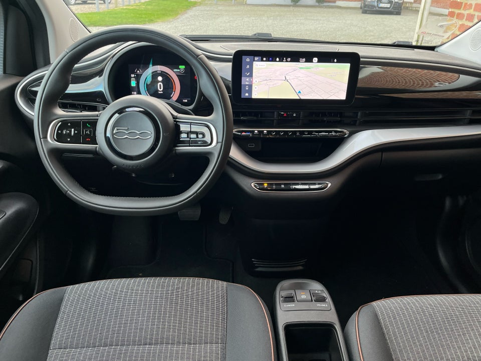 Fiat 500e 42 Icon 3d