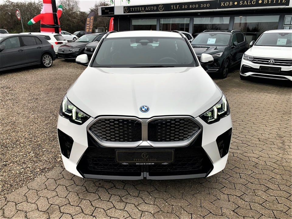 BMW iX2 eDrive20 M-Sport 5d