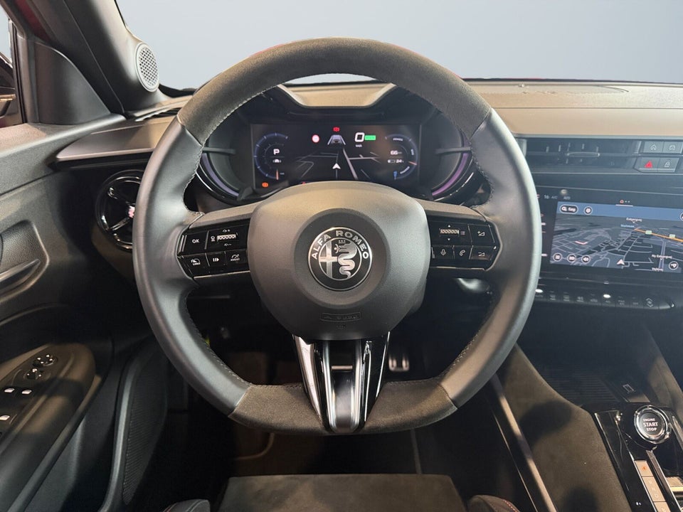 Alfa Romeo Junior Elettrica Speciale 5d