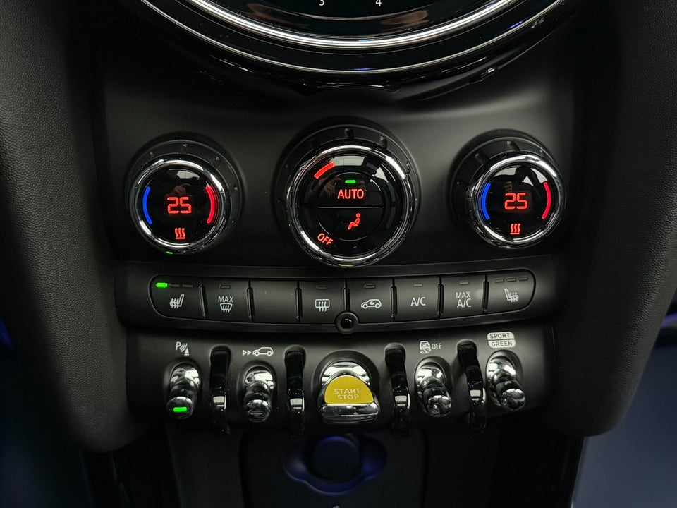 MINI Cooper SE Maximise 3d