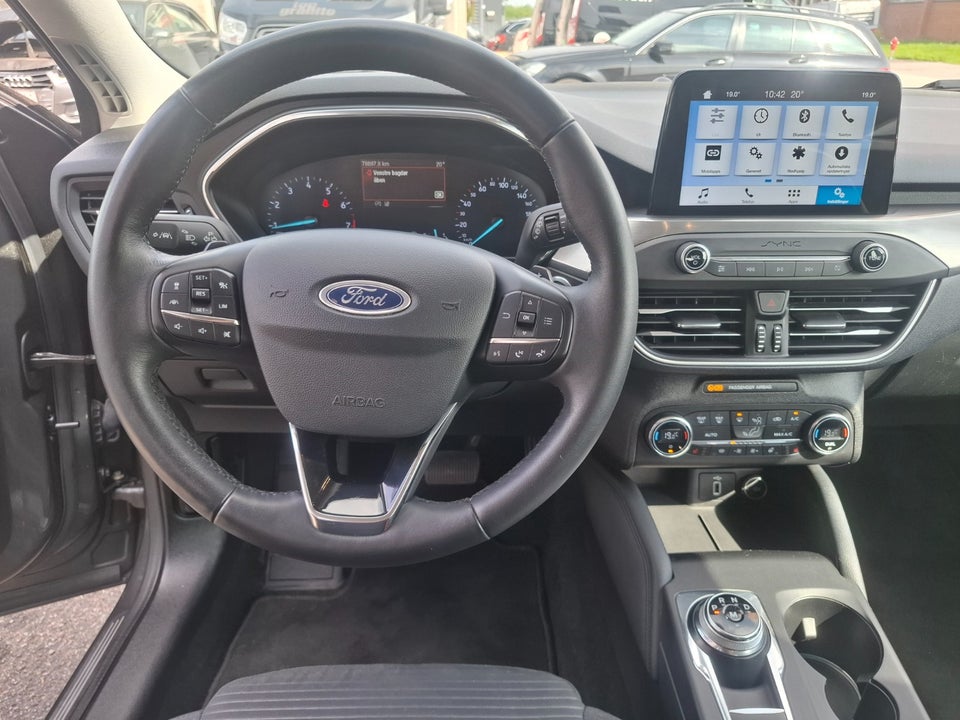 Ford Focus 1,0 EcoBoost Titanium aut. 5d