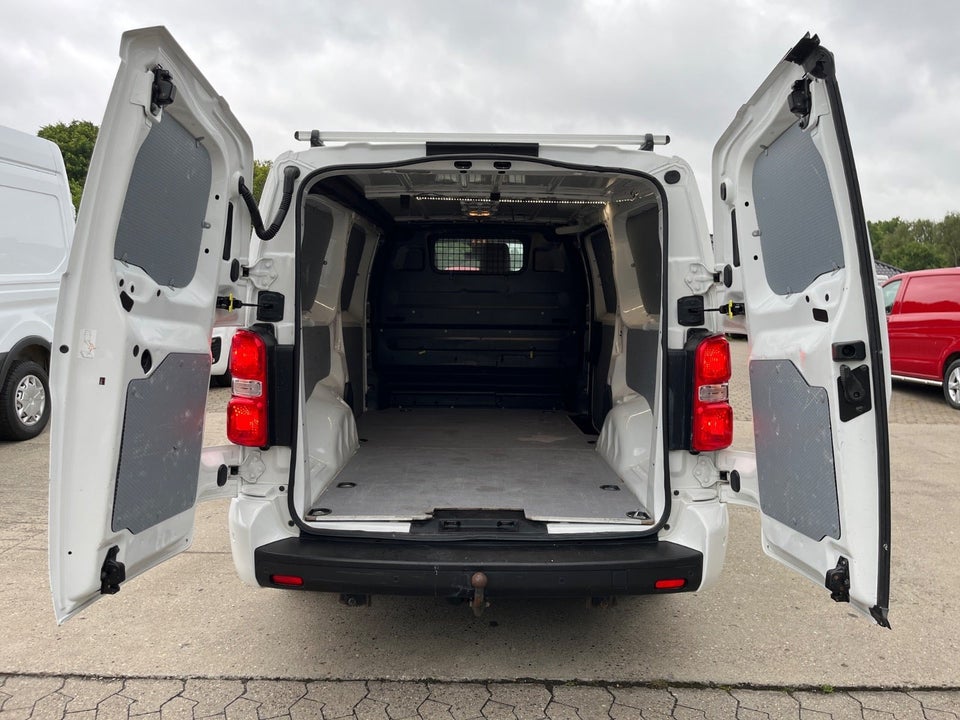 Peugeot Expert 2,0 BlueHDi 122 L3 Plus Van