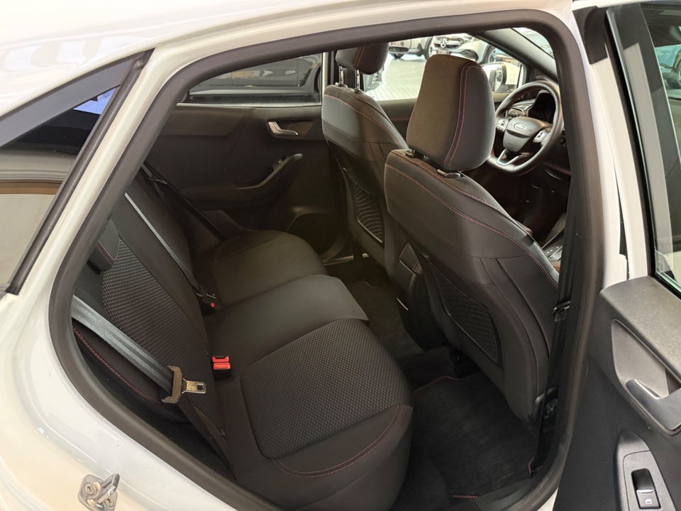 Ford Puma 1,0 EcoBoost mHEV ST-Line DCT 5d