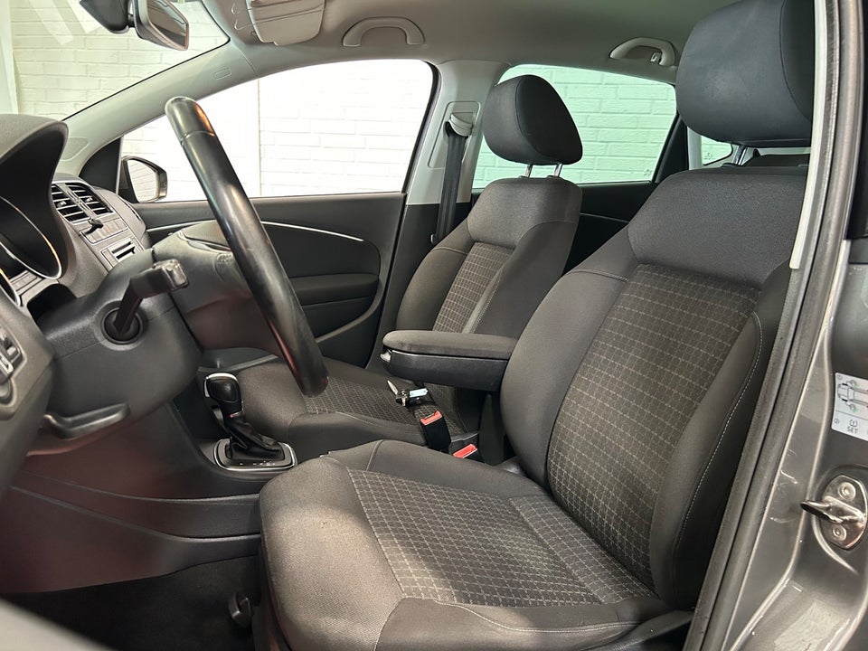 VW Polo 1,4 TDi 90 Comfortline DSG BMT 5d