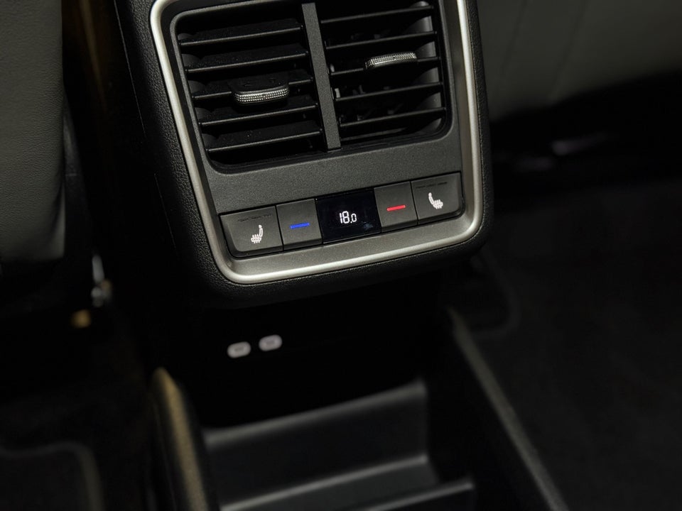 Skoda Elroq 85 iV Lodge 5d