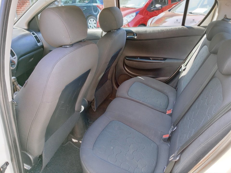 Hyundai i20 1,25 Comfort 5d