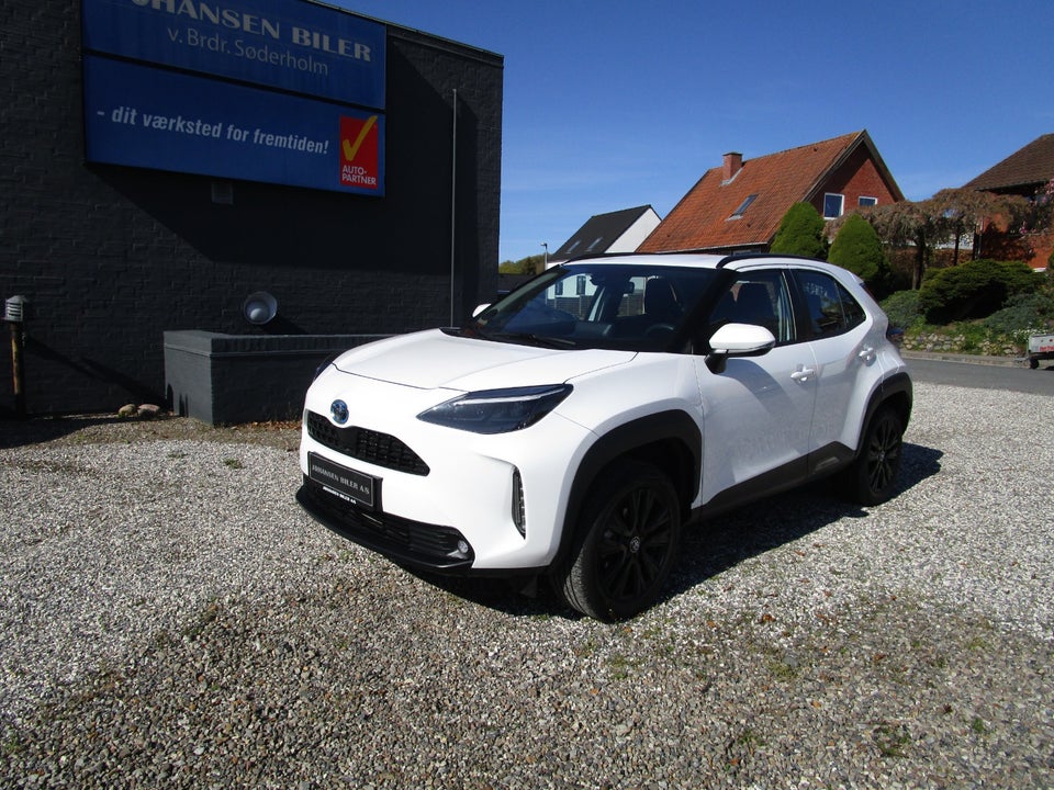 Toyota Yaris Cross 1,5 Hybrid Active Tech e-CVT 5d