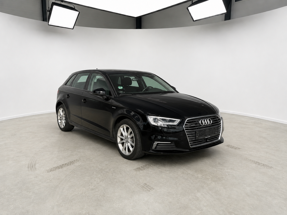 Audi A3 1,4 e-tron Sport Sportback S-tr. 5d