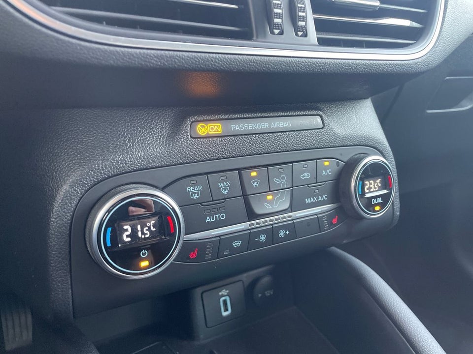 Ford Focus 1,5 EcoBoost Titanium stc. aut. 5d