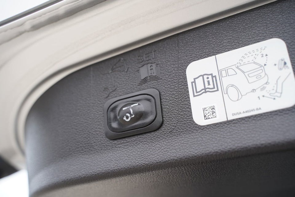 Ford Kuga 2,0 TDCi 120 ST-Line aut. 5d