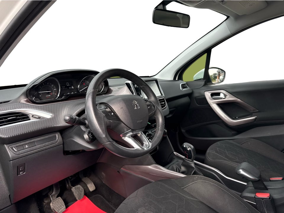 Peugeot 2008 1,2 VTi 82 Excite 5d