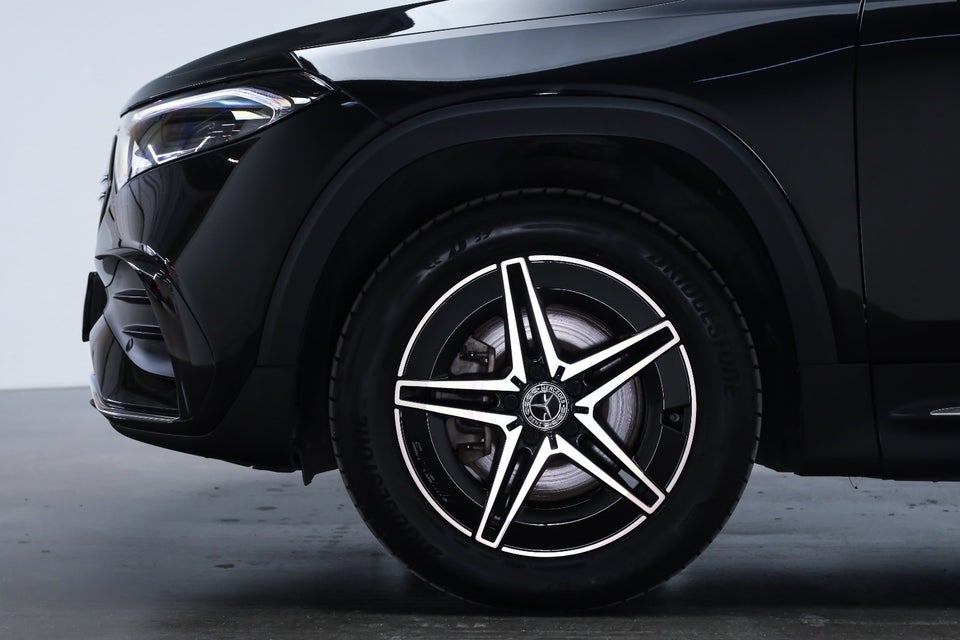 Mercedes EQB250+ AMG Line 5d