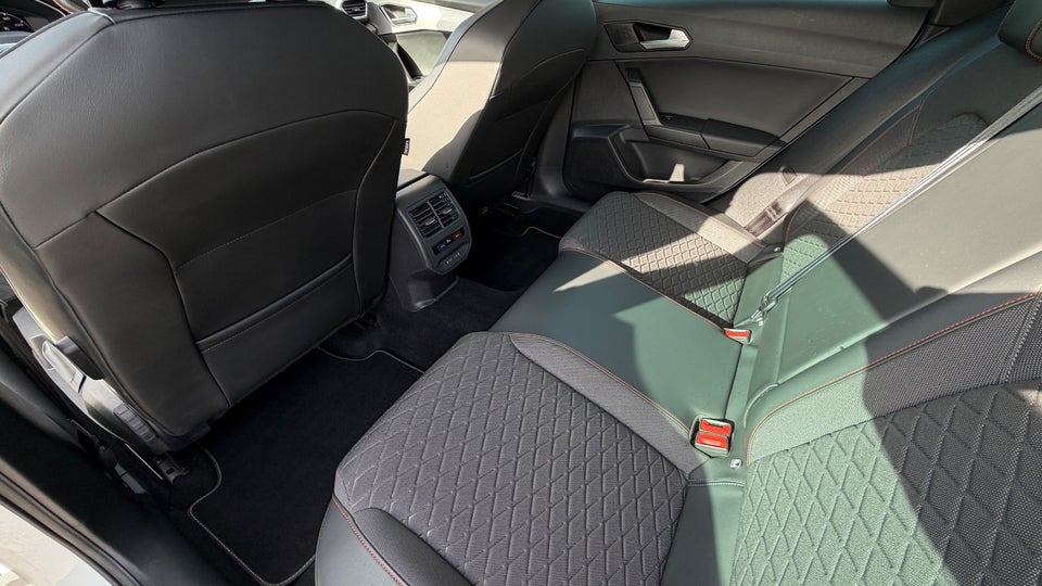 Seat Leon 1,4 eHybrid FR Sportstourer DSG 5d