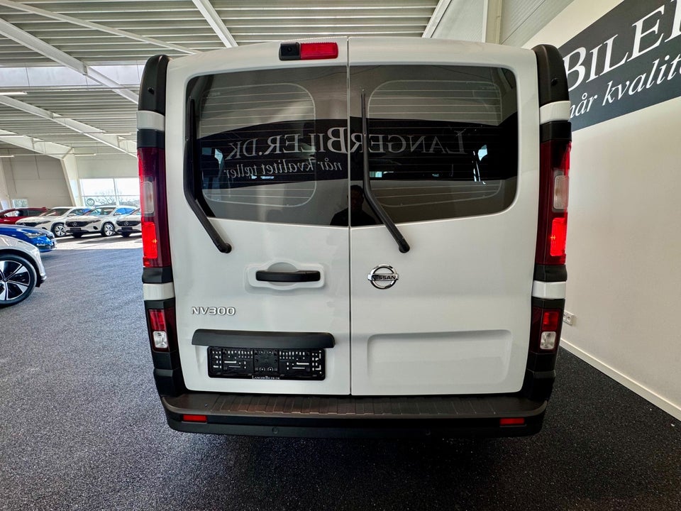 Nissan NV300 2,0 dCi 110 L1H1 Access Combi