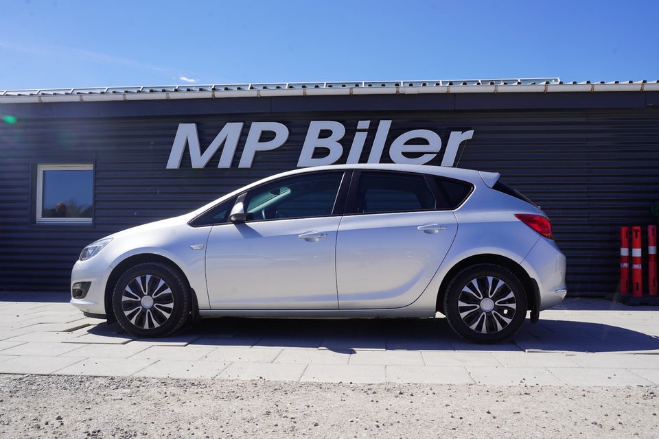 Opel Astra 1,4 100 Enjoy 5d