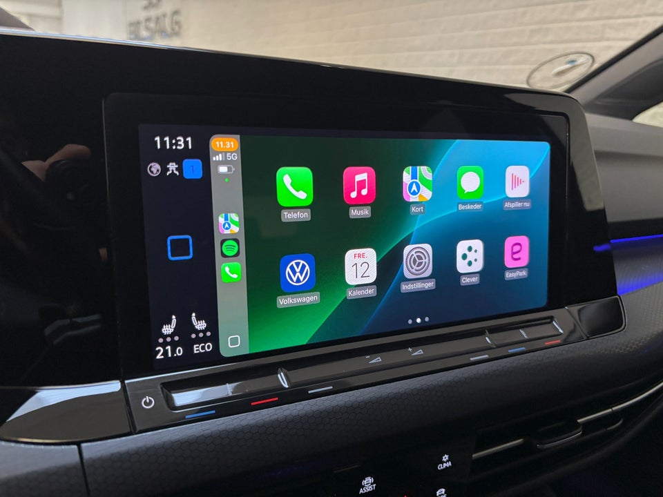 VW Golf VIII 1,4 GTE DSG 5d