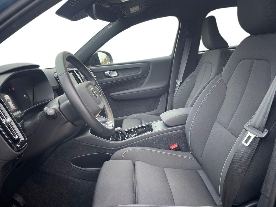 Volvo XC40 ReCharge Extended Range Plus 5d