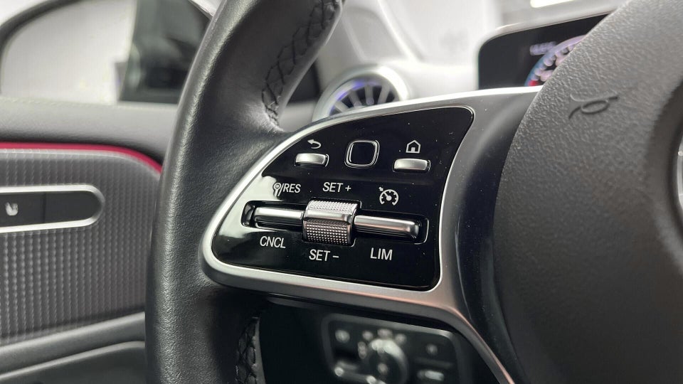 Mercedes EQB250 Progressive 5d