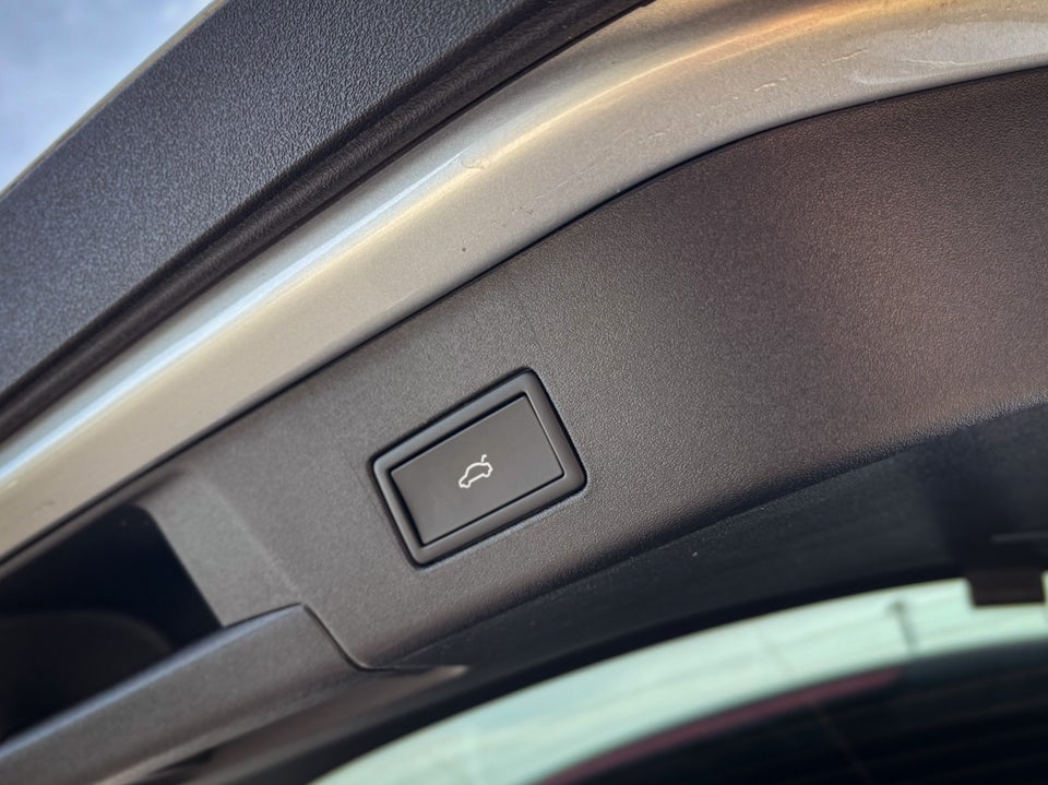 VW ID.4 77 Pro 5d