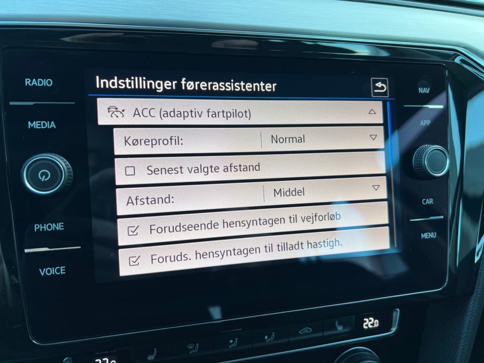 VW Passat 1,5 TSi 150 Elegance+ Variant DSG 5d