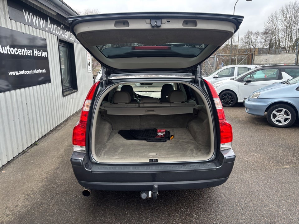 Volvo V70 2,4 170 5d