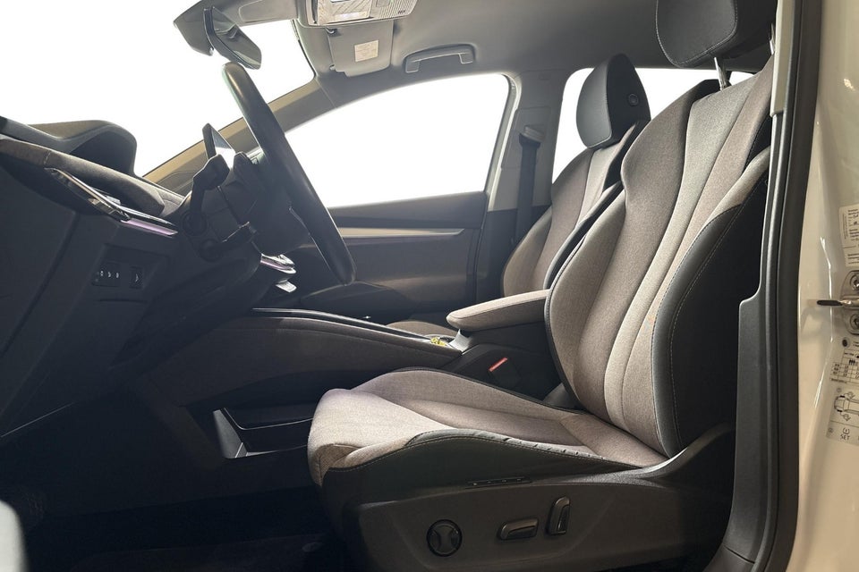Skoda Enyaq 60 iV Lodge 5d
