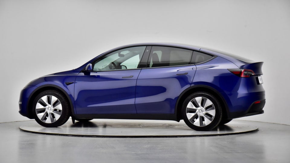 Tesla Model Y Long Range AWD 5d