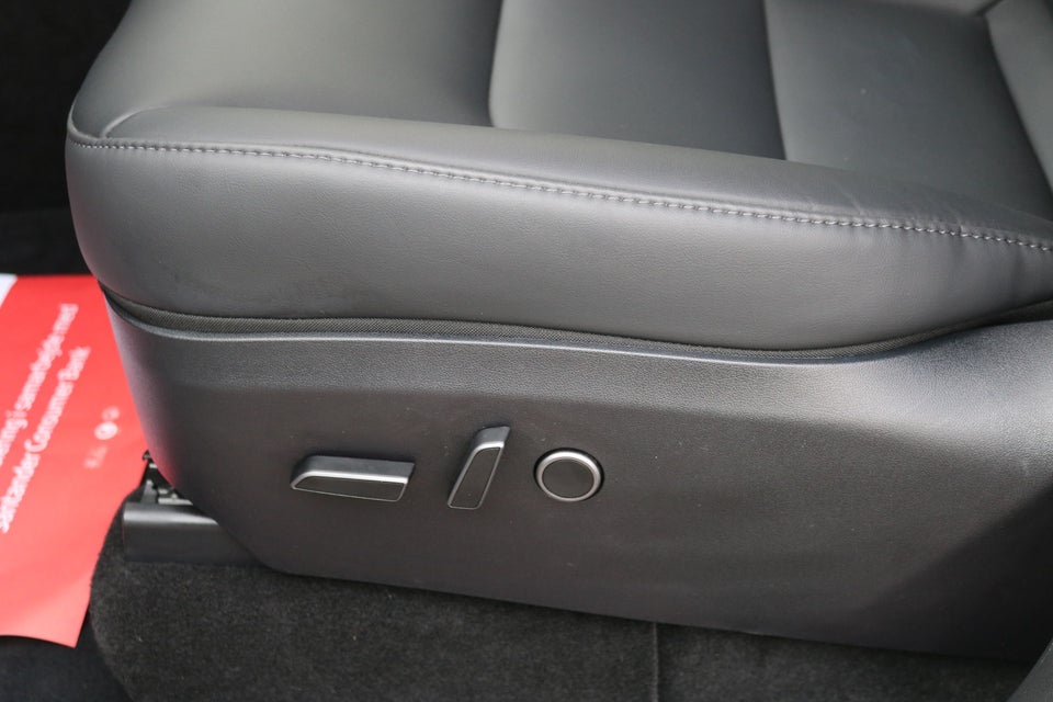 Tesla Model Y RWD 5d