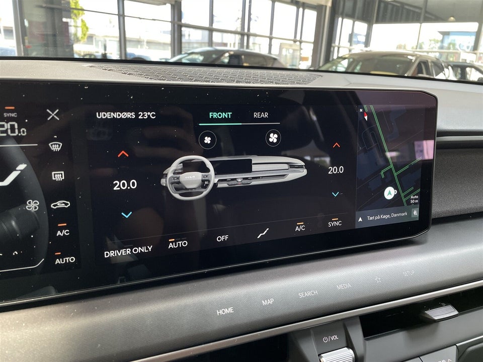 Kia EV9 76 Standard Range Upgrade RWD 7prs 5d