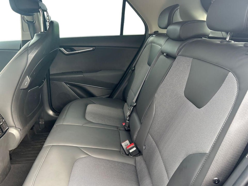 Kia Niro 1,6 PHEV Prestige DCT 5d