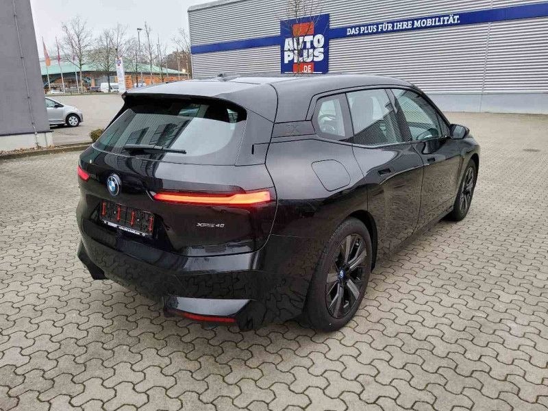 BMW iX xDrive40 Sport 5d