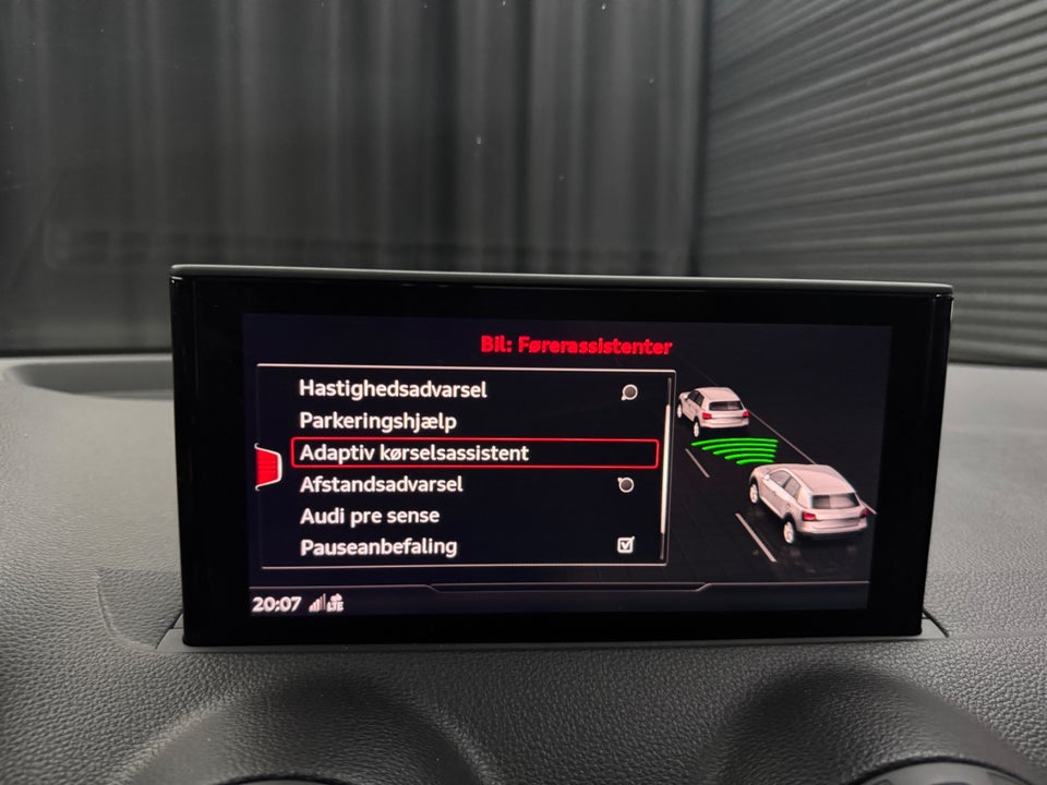 Audi Q2 35 TFSi Prestige S-tr. 5d