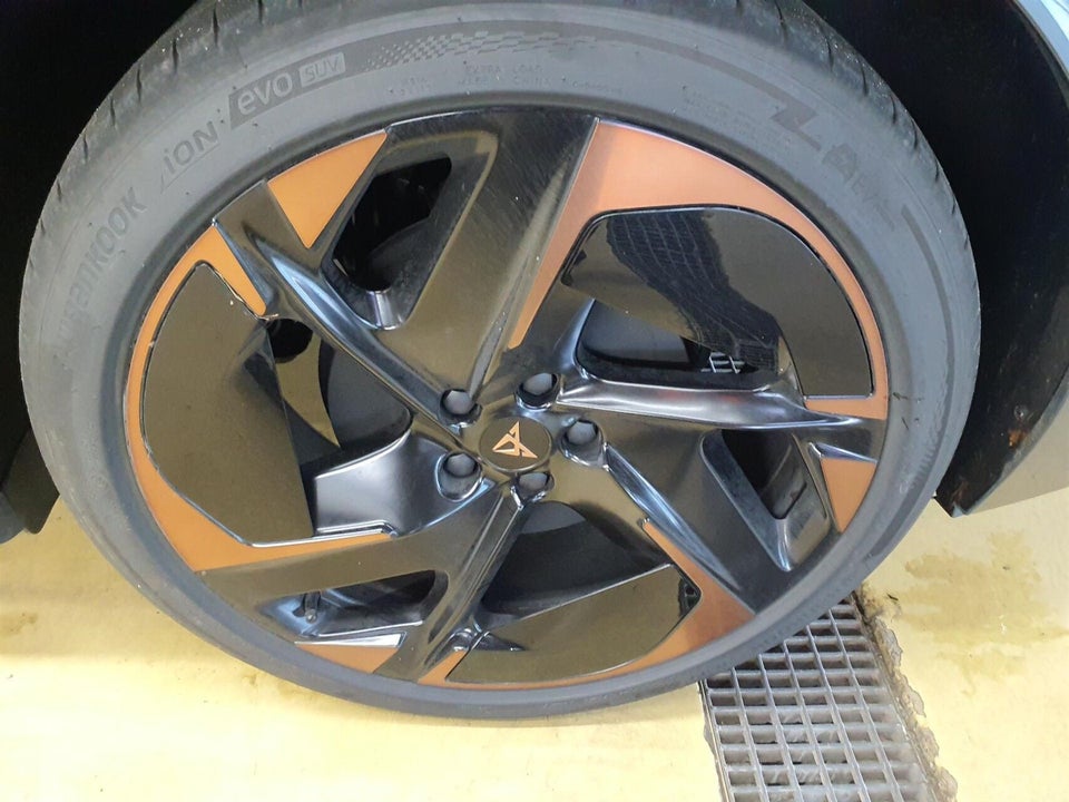 Cupra Tavascan 77 Adrenaline 5d