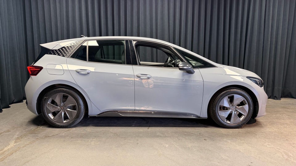 Cupra Born 58  5d