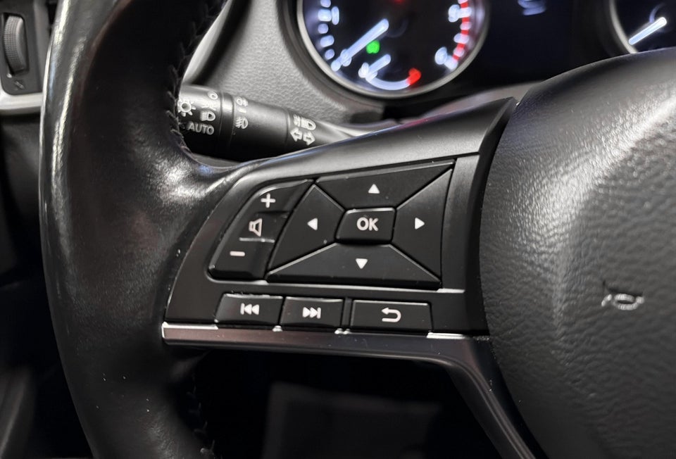 Nissan Qashqai 1,75 dCi 150 N-Connecta X-tr. 4WD 5d