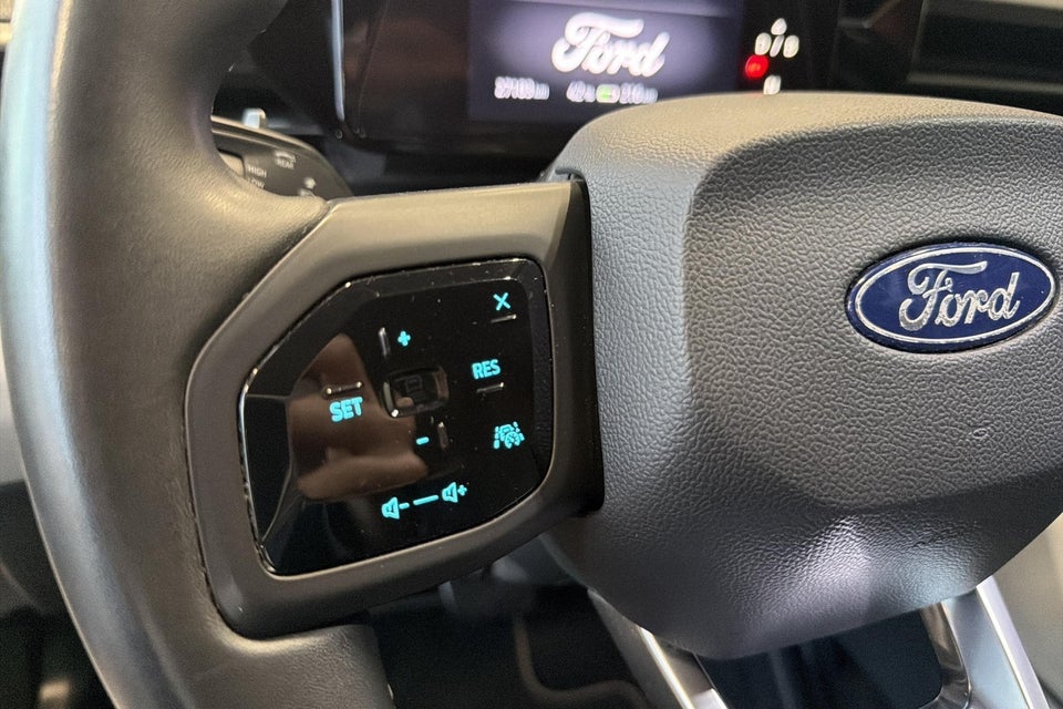 Ford Explorer 77 Select Extended Range 5d