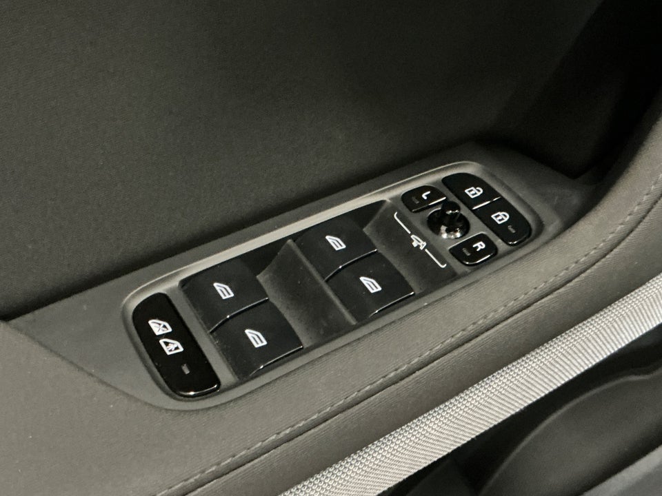 Polestar 2 Standard Range 5d