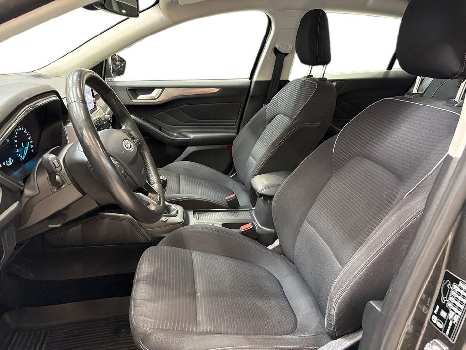 Ford Focus 1,0 EcoBoost Titanium stc. 5d