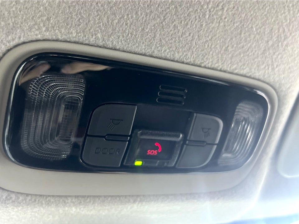 Toyota Yaris 1,5 Hybrid H1 e-CVT 5d