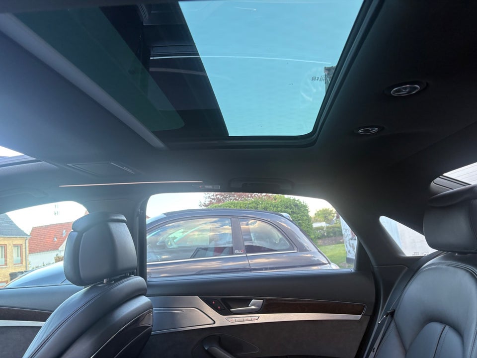 Audi A8 3,0 TDi 258 quattro Tiptr. lang 4d